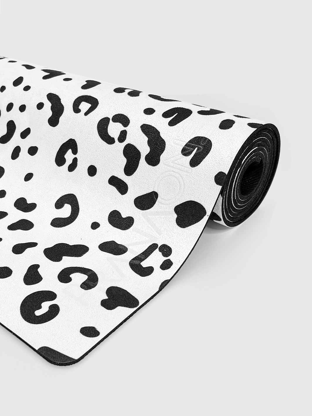 Microsuede Non-Slip Yoga Mat - Snow Leopard