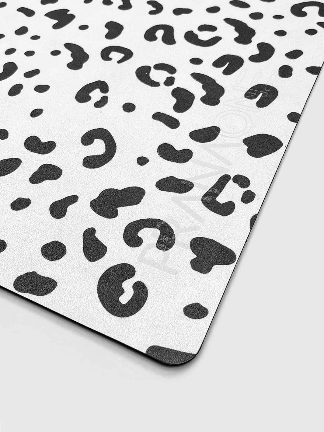 Microsuede Non-Slip Yoga Mat - Snow Leopard